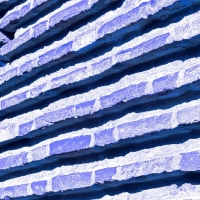 L1360317