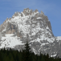 L1270436