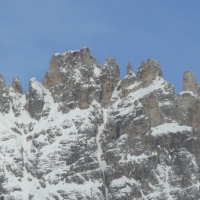 L1270437