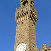 L1390482