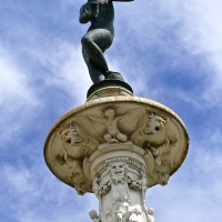 L1390599